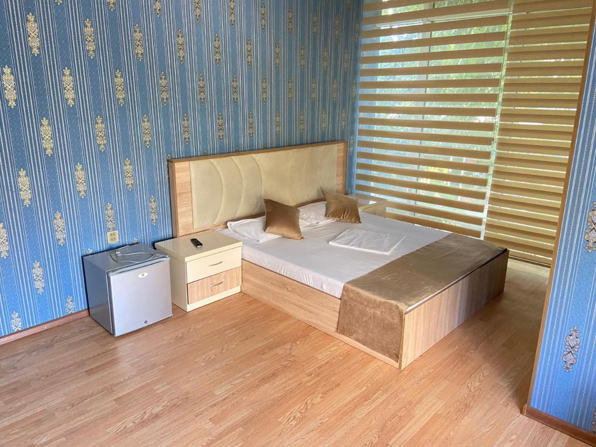 Salyut Hotel Lankaran Ngoại thất bức ảnh